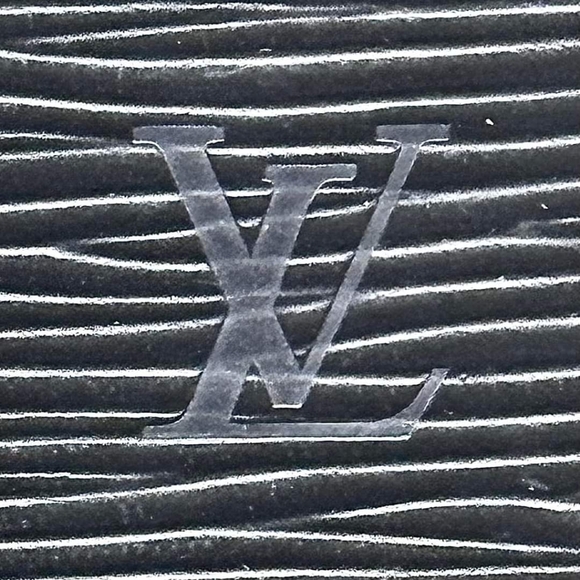 ▪️🔥LOUIS VUITTON LONG EPI WALLET🔥 ◾️ - Picture 2 of 8